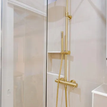 Little Chic Apartment *